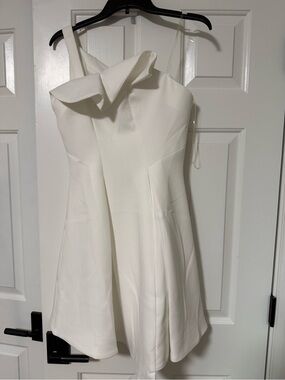 Elliatt Ivory One-Shoulder Ruffle Mini Dress